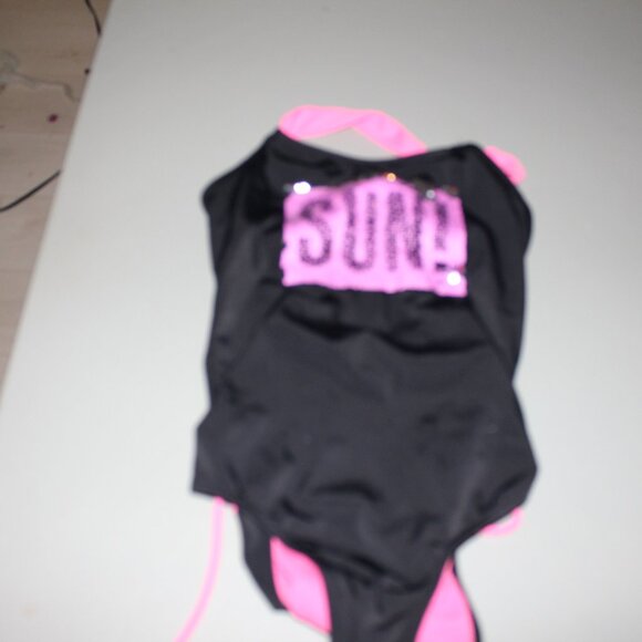 Pink & Black 1 Pcs Justice Swimsuit Size 14 - Picture 1 of 9